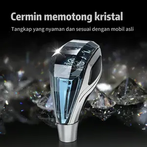 COD Knop Tuas Perseneling Mobil Manual Premium Gigi Mobil Mewah Diamond LED RGB Kristal ABS 100mm Fitur Sensor Sensitif Baterai Tahan Lama - Car
