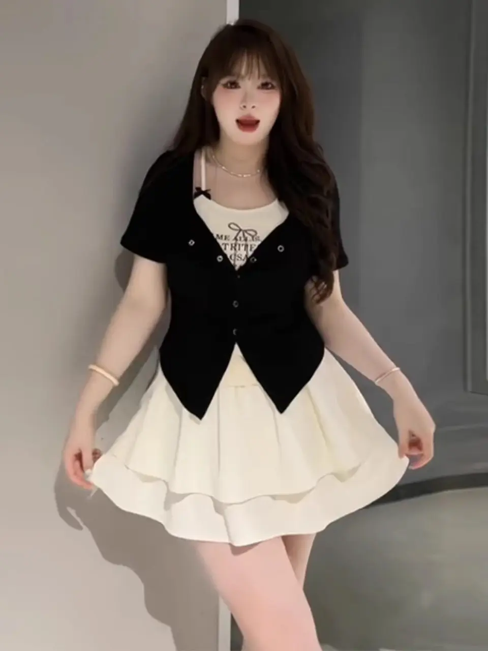 Áo Thun Tay Ngắn Giả Hai Lớp Dáng Ôm Ngắn Phong Cách Hàn Quốc Thời Trang Mùa Hè Dành Cho Bạn Nữ Tim Top Sơ Mi Shirt