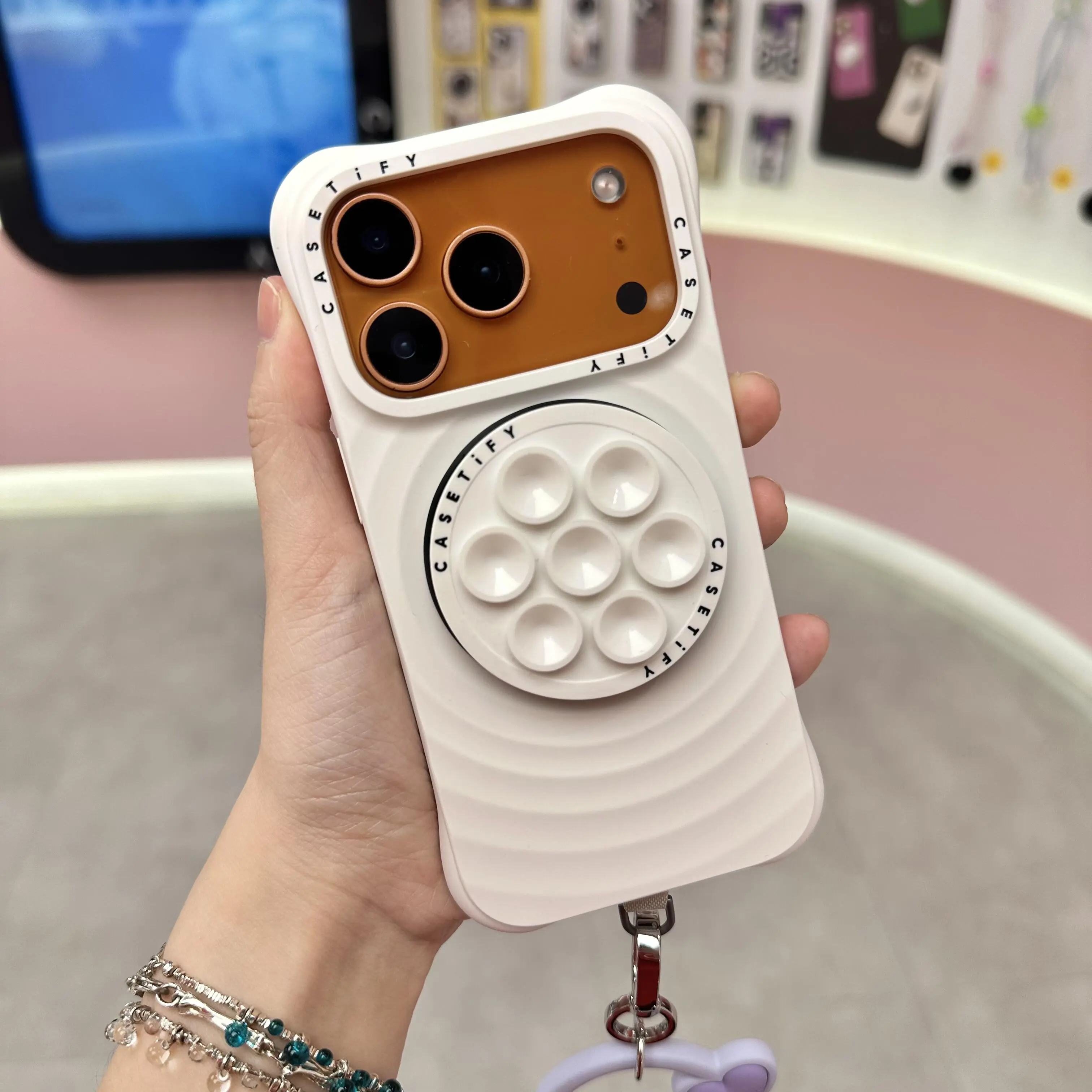 iPhoneアクセサリー Castify Ripple case 17 pro max G Dragon iPhoneアクセサリー Castify Ripple case 17 pro max G Dragon