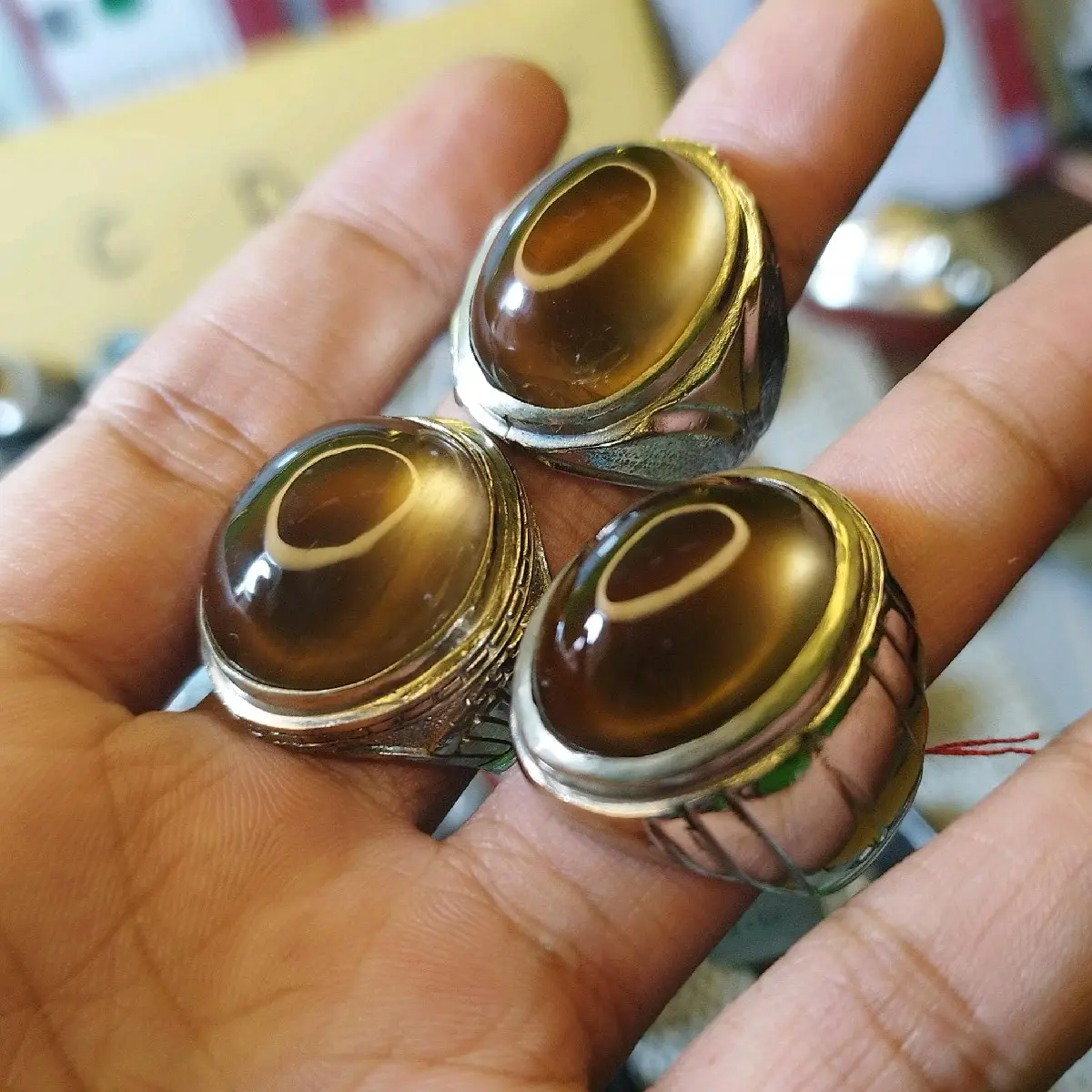 perhiasan cincin Laki-laki