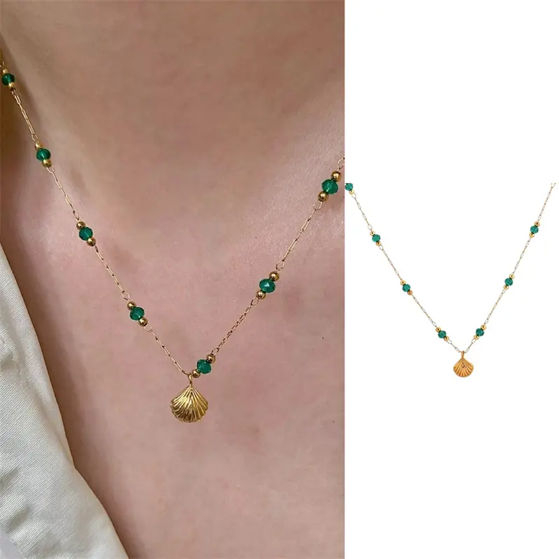 Alloy Plated 18K Gold Handmade Chain Green Bead Shell Necklace Clavicle Chain For Women Vintage Party Jewelry