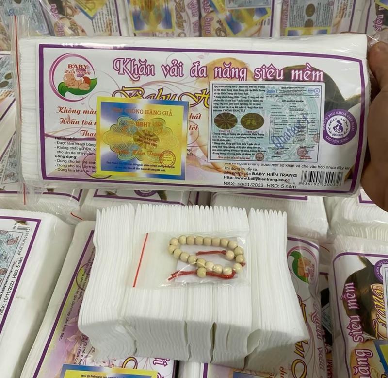 [Nhận Quà Ngẫu Nhiên] Combo 10 gói Khăn Đa Năng Hiền Trang 170g-200g dùng cho mẹ và bé ,làm bông tẩy trang cho mẹ