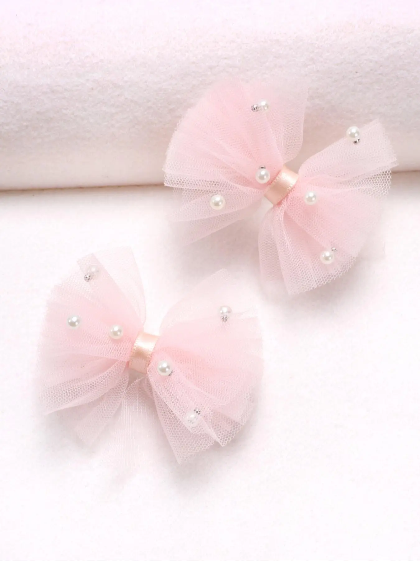 Cute Bowknot Design Hair Clips with Faux Pearl Decor, 2024 New Style Fashionable Hair Accessories for Girls, Lightweight Hair Clips for Daily Wear