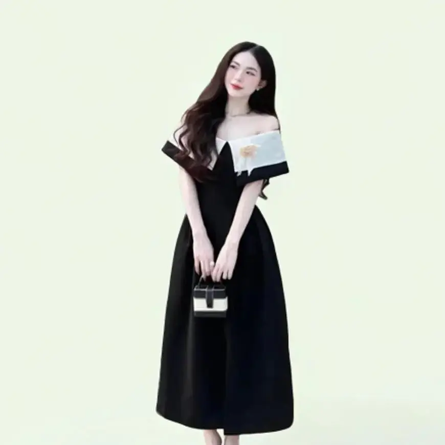 Đầm Tiểu Thư Bigsize Bẹt Vai Dáng Dài Gắn Hoa Từ 60-90kg Women Dress Nữ Màu Đen váy thường mặc