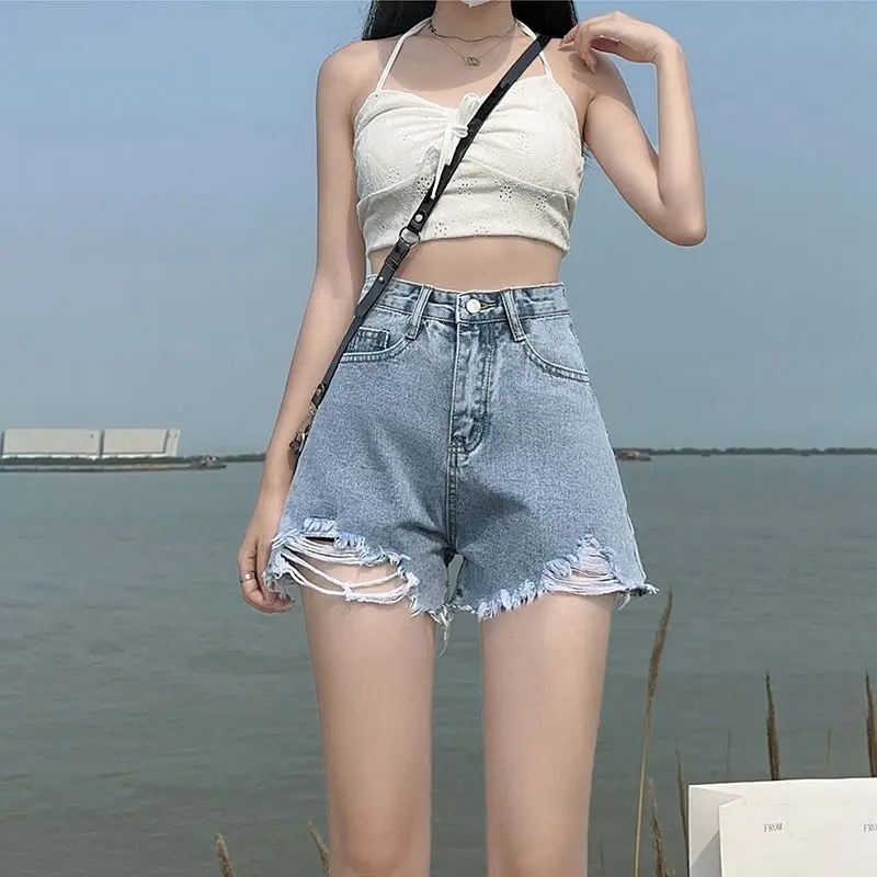 KOKO - Celana Jeans Pendek Sobek Wanita Korea Denim Biru Cewek Hitam Retro