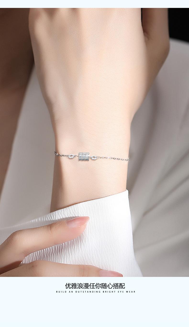 Product Introduction of Trendy Boutique 925 Silver Small Waist Bracelet Women's All-Match Ins Special-Interest Design High Sense All-Match Jewelry Gifts for Girlfriend 3