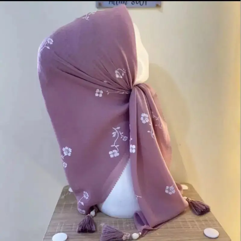 Hijab Segi Empat Jambul / Hijab Tasel Motif Bunga / Hijab Segi Empat Potton Star Motif 4