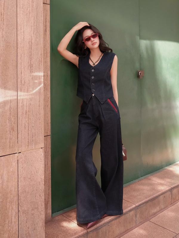 Quần jeans ống suông nữ phối đỏ BASIC MAXY JEANS