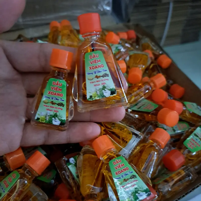 10 TẶNG 1 Combo DẦU VIÊM XOANG 10 CHAI 7ml rễ  hỗ trợ nhức mõi ngủ ngon chai to nóng thơm(tem xanh lá) 7