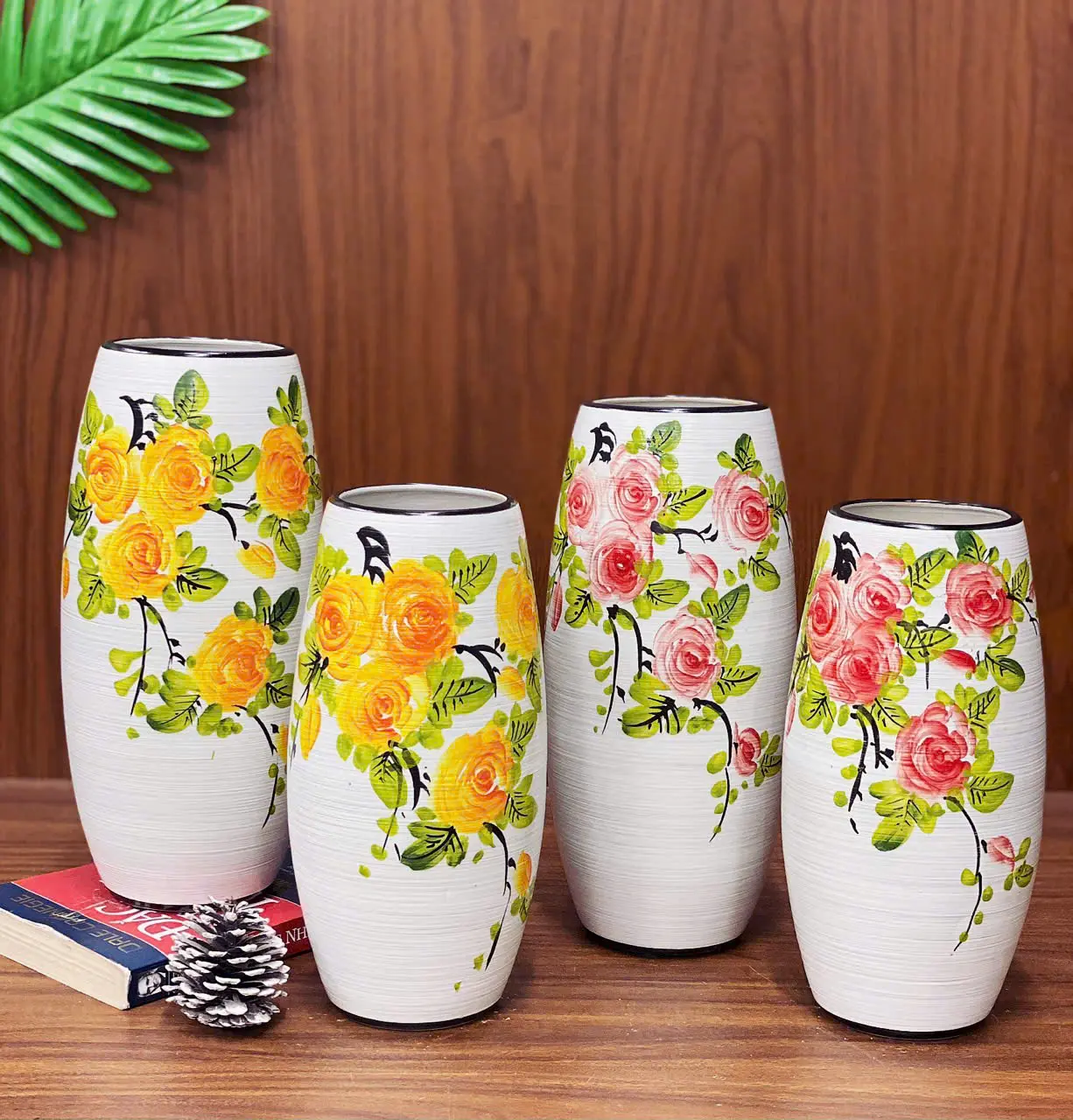 Bình Gốm Bát Tràng Vẽ Tay Dáng Bom Làm Quà Tặng, Cắm Hoa, Decor Trang Trí Đẹp bình  hoa xuyên không gốm  hoa gốm  bát