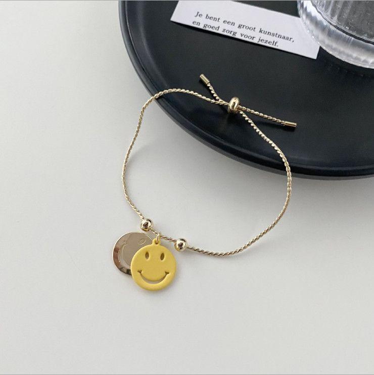 Product Introduction of Vòng Tay Dây Rút Mặt Cười, Hai Lớp, Dành Cho Phụ Nữ, Thiết Kế Độc Đáo Phong Cách Ins Mùa Hè, Đơn Giản, Vòng Tay Bạn Thân, Thích Hợp Cho Học Sinh Và Cặp Đôi, Đồ Trang Sức Tay 7