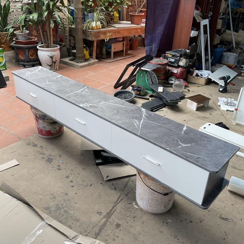 Kệ tivi treo tường lắp sẵn cho phòng khách phòng ngủ kệ decor .Gỗ MDF lõi xanh chống ẩm nhập khẩu Thái Lan