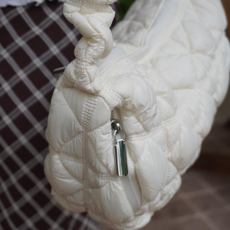 [CHU BAG] Túi đeo chéo chần bông trắng có thể điều chỉnh dây Đeo Vai Nữ 7