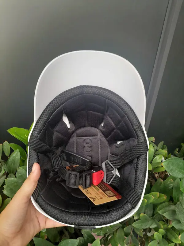Mũ Bảo Hiểm Lưỡi Trai Varo - Nón Bảo Hiểm 1/2 Kết Cứng, Mỏ Liền, Nón Kết Dành Cho Nam Nữ 6
