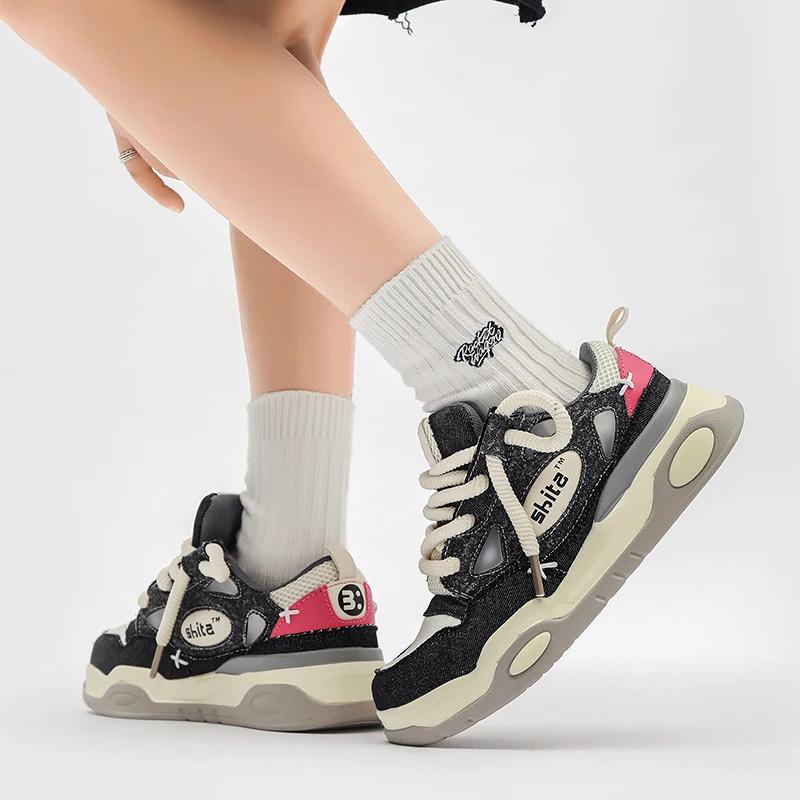 Låg MOQ Anpassa Herr Mode Casual Sneakers Kanin Denim Läder Platta Skateboarding Löpning Promenadskor för Herrskor Pojke_voghion.com