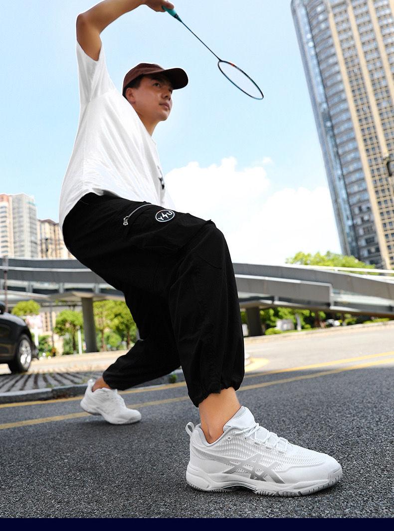 Product Introduction of Brand New Professional Tennis Shoes for Men and Women Breathable Mesh Shoes Men Non-Slip Competition Training Badminton Shoes Men 10