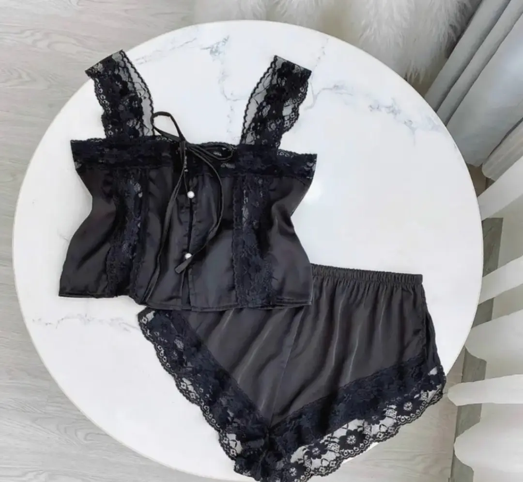 Mã 272 đùi ngủ cúc lụa cho nữ - bộ ngủ mặc nhà cao cấp dễ thương hàng quảng châu cao cấp Nhung