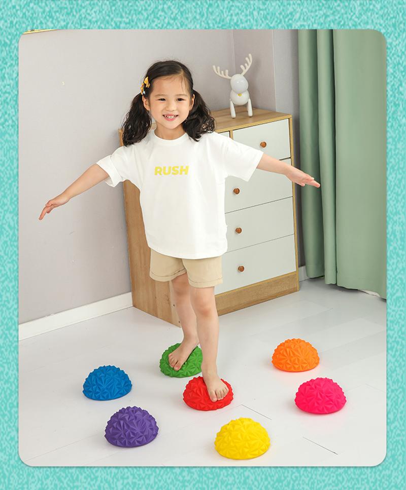 Product Introduction of Children Inflatable Sensory Cushion Sports Toys Stepping Balance Stones Training Massage Ball PVC Sensorial Autismo Social Games 20