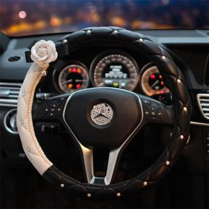 [Giá Sốc] BVL05 Bọc Vô Lăng Hoa Trà-Bọc Vô Lăng Thiên Nga Vương Miện Đính Đá Sang Chảnh Nội Thất Nội Thất