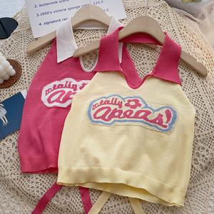 เสื้อกั๊ก Halterneck ถักนิตติ้ง สำหรับผู้หญิง ฤดูร้อน 2023 ดีไซน์ใหม่ ปักตัวอักษร ทรงสลิมฟิต สั้น สามารถใส่ข้างนอกได้ เสื้อชั้นใน Women Clothing Lady เสื้อ มี