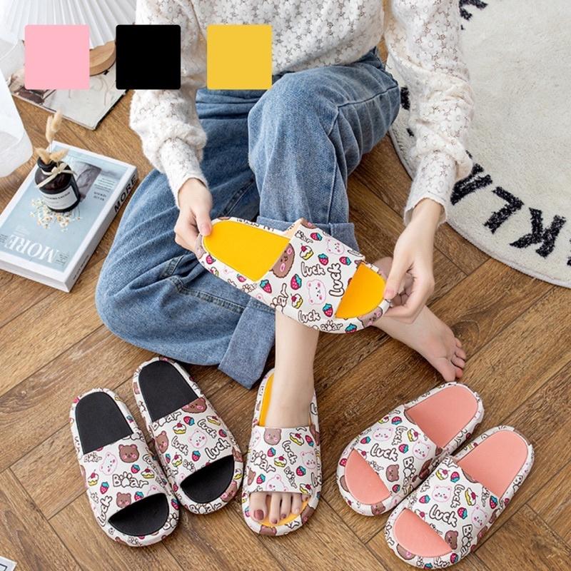 Dép quai ngang nữ đúc nguyên khối đế siêu êm , hình GẤU BEAR TRÁI DÂU cute  ( 666) Slipper DéP Len Nhung