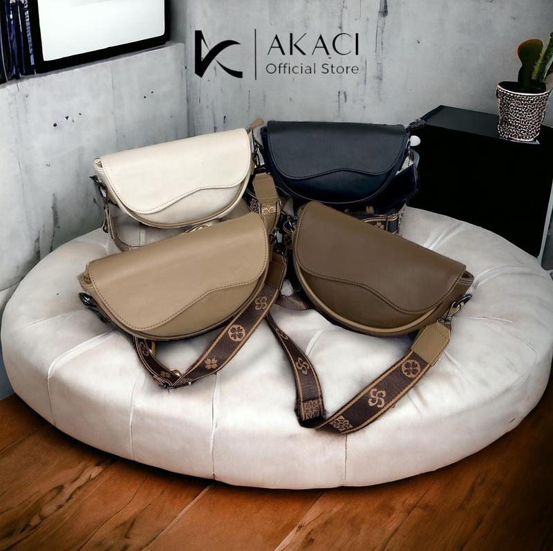 Product Introduction of Akaci store | ZURAA Tas selempang wanita Terbaru 09-8233 Bahan Sintetis  kuliah kerja kantor ibu Polos Kulit PU kuliah kerja pesta 1