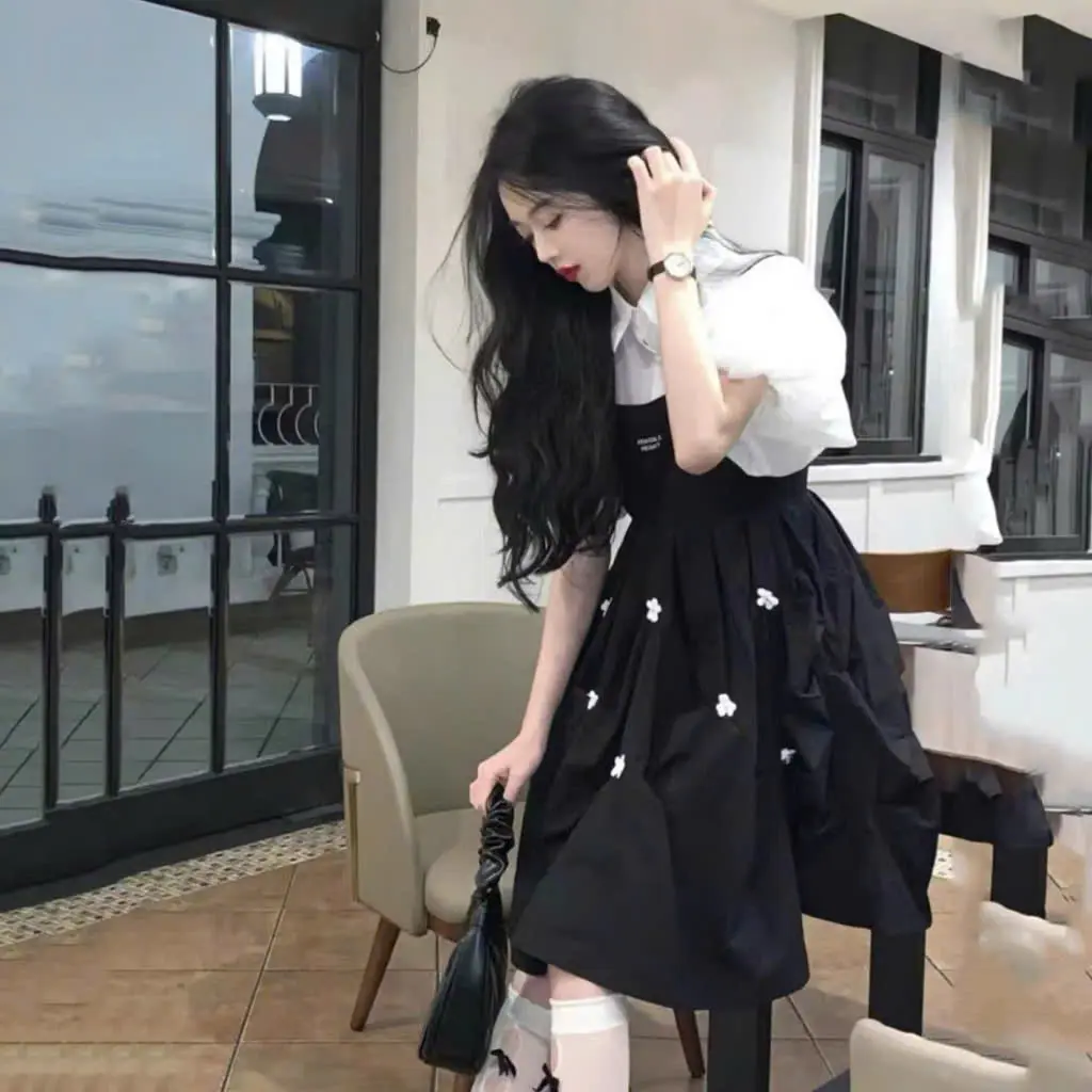 Mã S12: (20kg - 50kg) Set áo sơmi kết hợp yếm đính hoa cho bé gái