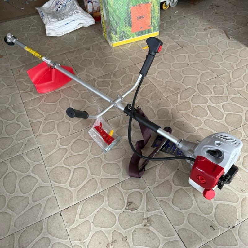 Máy cắt cỏ MITSU TU52 , dùng xịt thuốc , cắt cỏ , bơm xuồng , xịt thuốc , bơm nước  , tiết kiệm nhiên liệu , mạnh mẽ 6