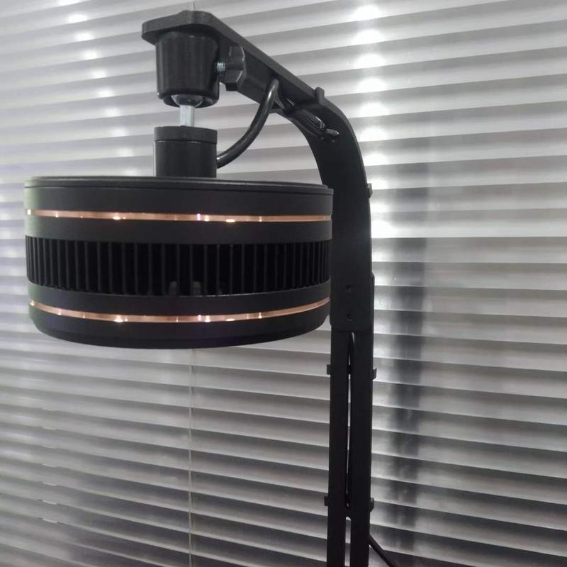 Đèn led rọi RGB bao gồm cả chân đèn 3 công suất 35W 75W thích hợp dùng bể thuỷ sinh bể bán cạn biotop tăng màu sắc cho cá