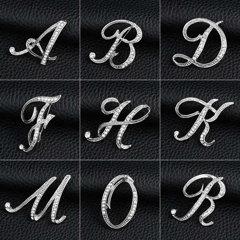 New Fashion English Letter Brooch Badge Corsage Badge Creative Suit Jacket Men and Women Fashion Pin Buckle Clothes Accessories