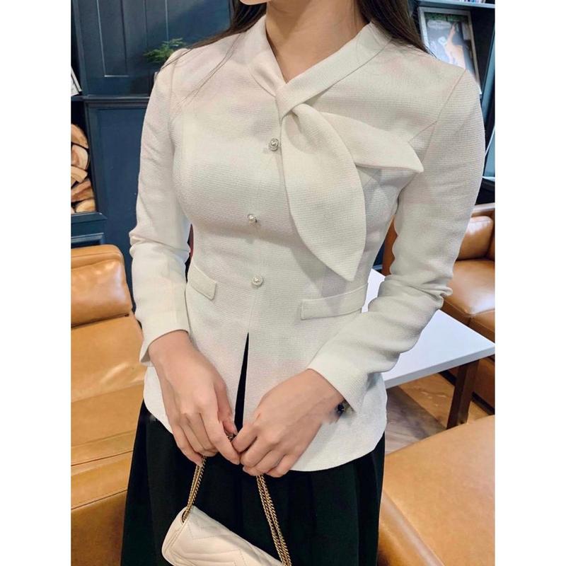 Áo dạ text vuông kiểu dáng peplum HINSTORE áo kiểu dáng ôm xẻ trước cổ cách điệu hình lá dài tay đính cúc ngọċ 180 áodạ tweet