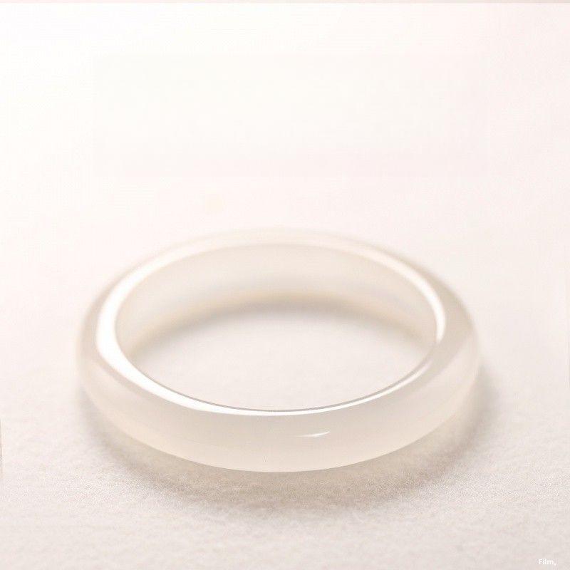 Vòng Tay Ngọc Bích Ánh Trăng Trắng Mã Não Tự Nhiên, Dành Cho Phụ Nữ Trẻ, Vòng Tay Mã Não Chalcedony Băng Giá Tự Nhiên, Vòng Tay Thạch Dâu Tây Ngọc Bích, Năm 2025 vong  bach  nguyet  quang 1