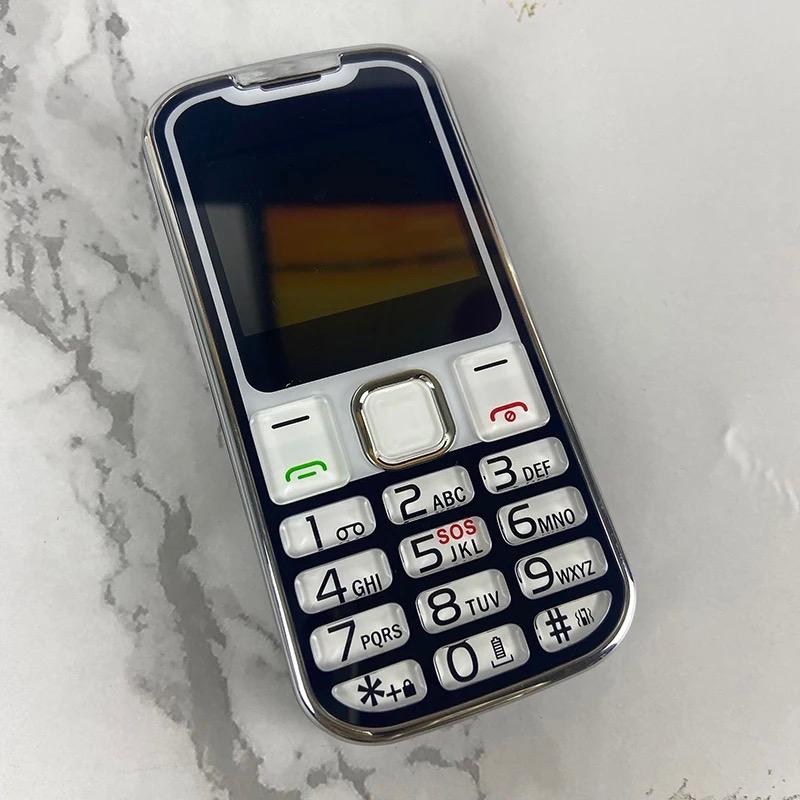 Máy điện thoại bàn phím G526 máy dùng cho người già rất phù hợp.loa to, số to, pin khỏe 4