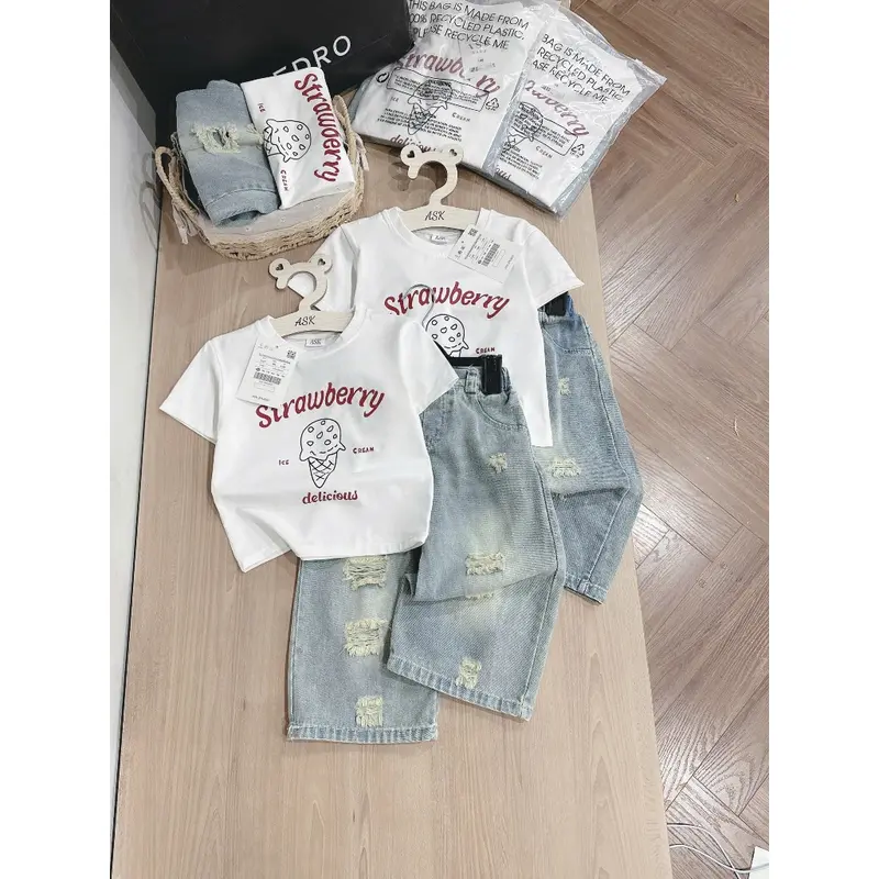 SET ÁO THUN TAY NGẮN QUẦN JEAN DÀI BÉ GÁI 10-20KG 2