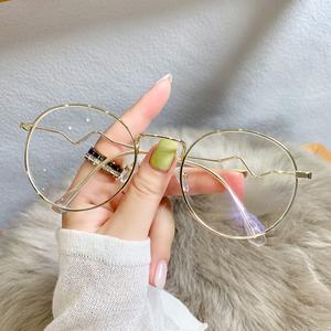 แว่นตาป้องกันแสงสีฟ้า, สีฟ้าด้านลึกแบน, สำหรับผู้หญิง, กระจกแบนกรอบกลม, กรอบใหญ่, ทันสมัย, ผิวเรียบ, เหมาะสำหรับสายตาสั้น, มาใหม่