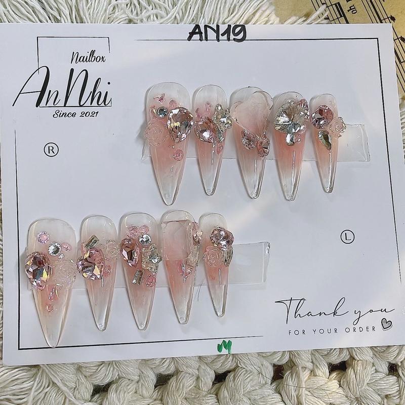 Mã AN19 nailbox thiết kế sơn gel loang thạch hồng đính đá siêu sáng
