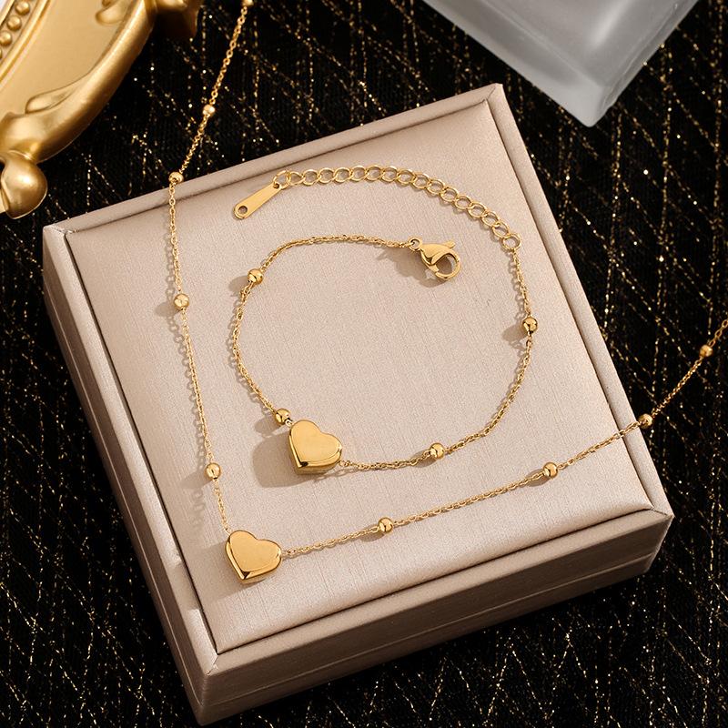 Product Introduction of 1-2 Pcs Love Titanium Steel Necklace+Bracelet with Female Niche Design 18K Gold Lock Bone Chain New Necklace with Accessory Pendant 0