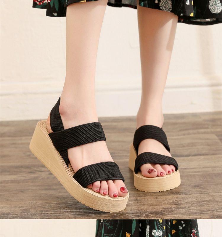 Product Introduction of 2025 Women's Outdoor Sandals Summer New Korean Style Fashionable Cross Strap Fashionable Platform Roman Shoes Sandals 8