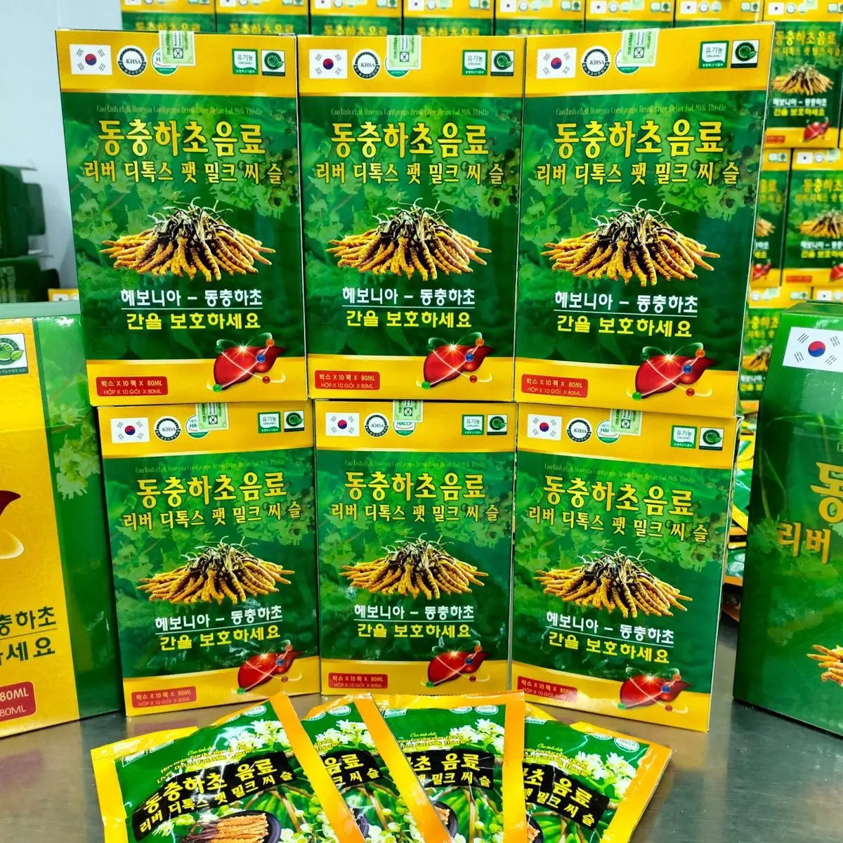 [Mua 1 TẶNG 1]Tinh Chất Hỗ Trợ Mát Gan Đông Trùng Hạ Thảo Giúp thanh nhiệt, mát gan, giải độc gan.(hộp nhỏ 10 gói)