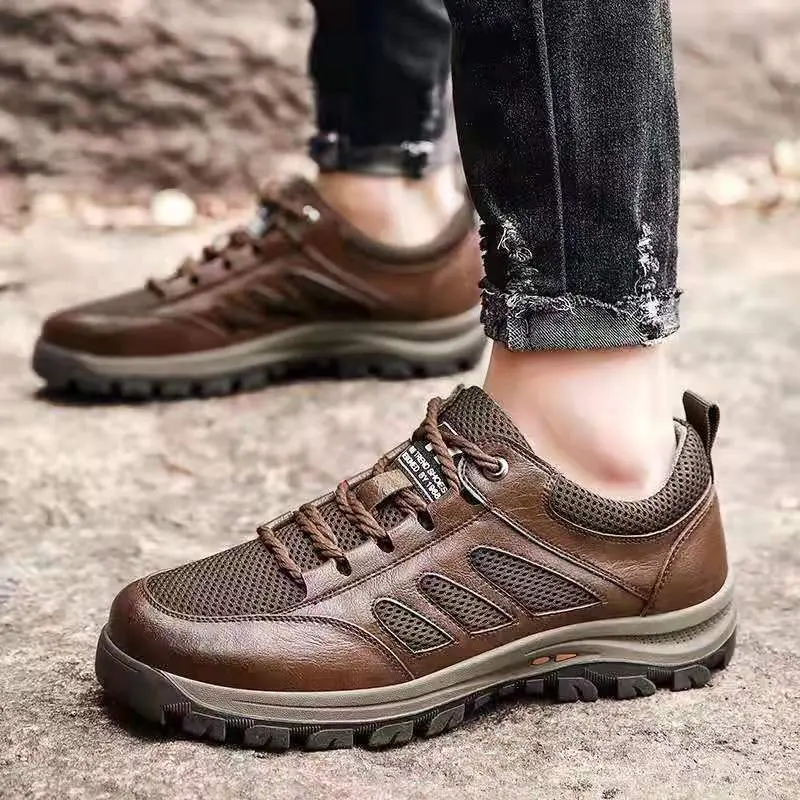 Sepatu Gunung Traveling Import ELBIO HAIKING Kuat - HR