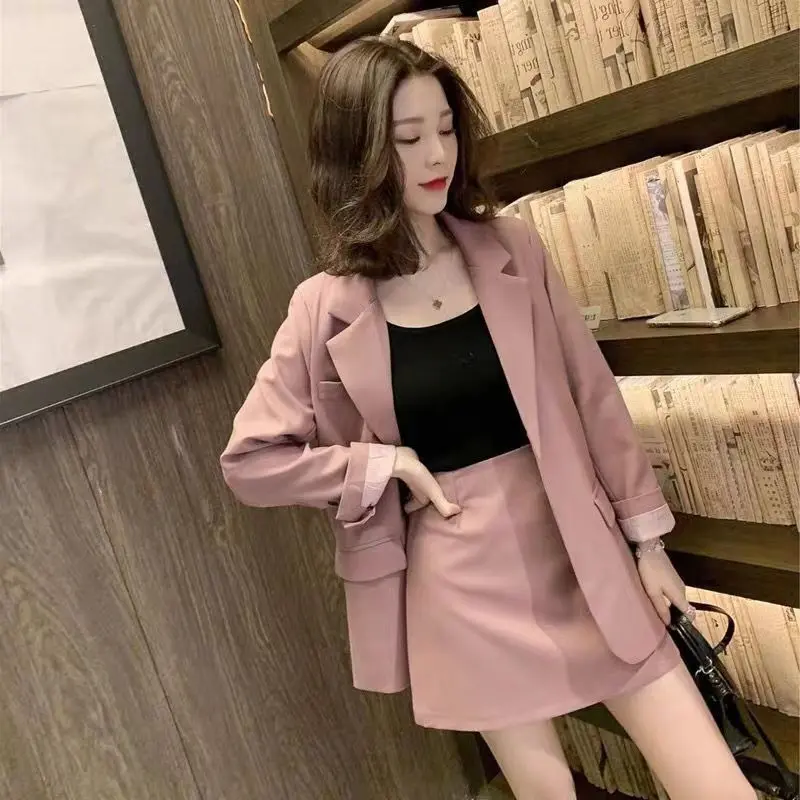 Set Blazer dan Rok model korean pakaian kantor wanita korean style outfit kantor elegan feminim 5