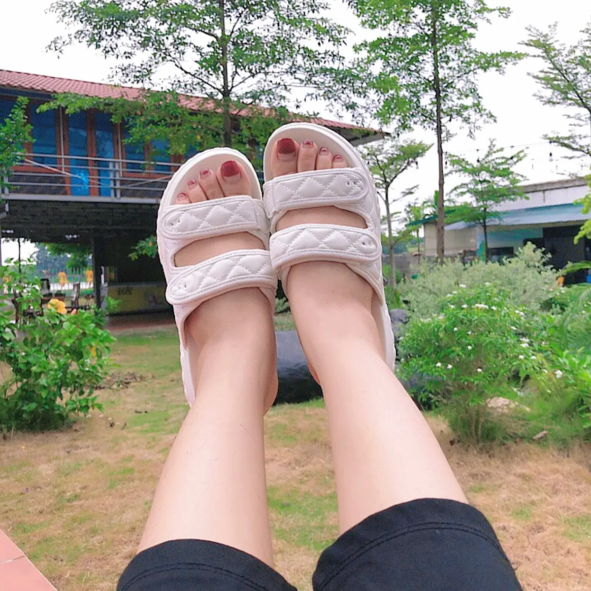 Dép quai ngang bánh mỳ đế 7p ( Không có khuy ) DéP Shoes