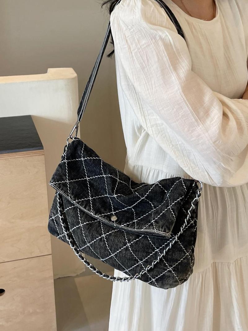 Product Introduction of Women's Elegant Denim Purse Crossbody Bag, Fashionable Chain Decor Crossbody Bag, Trendy All-match Shoulder Bag for Daily Use 8