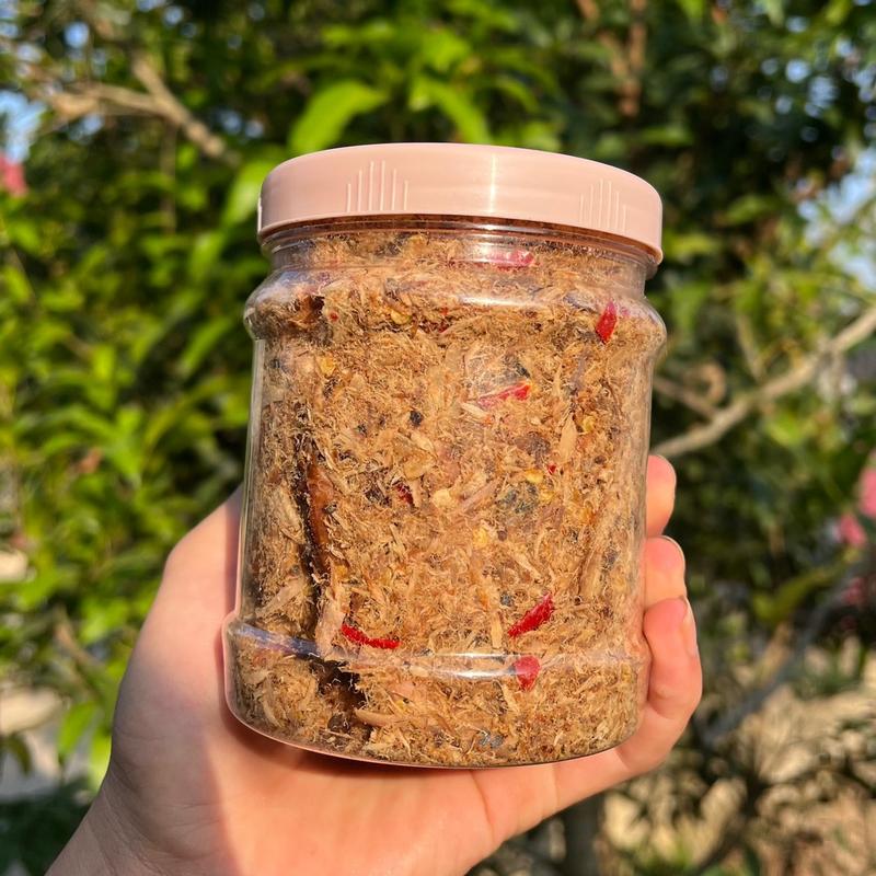 Cá Khô Giã Tỏi Ớt Hũ Lớn 400G