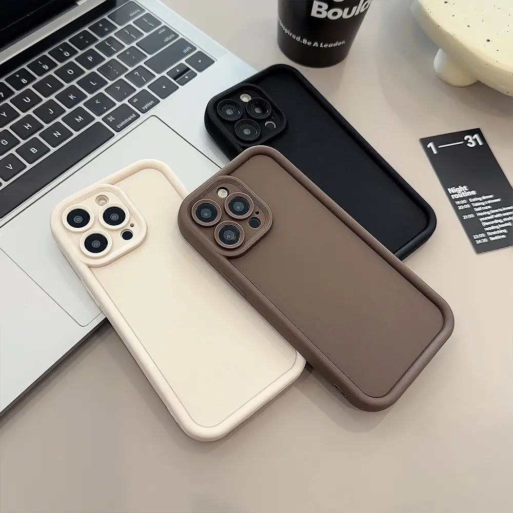 Beige Brown Black Stylish Phone Case for iPhone 16 15 14 13 12 11 Pro Max Plus 7 8 SE X XR XS Max Slim Protective Shockproof Cover Luxury Candy Color Silicone Case Pro XS XR XS Max 7 8 14 PLUS SE 2022