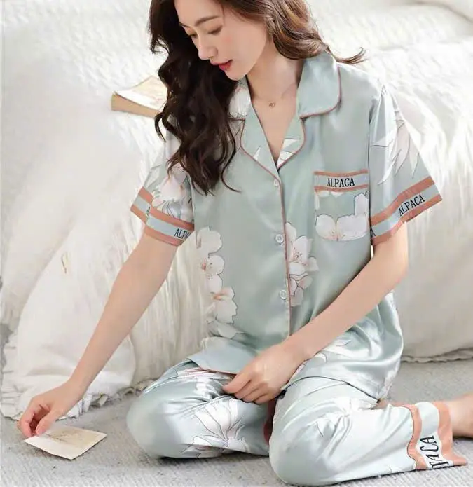 ALADY TN041 - Đồ bộ Pijama tay ngắn hoạ tiết hoa với chất liệu lụa Latin cao cấp, mềm mại và thoáng mát  Áo Ngủ 4