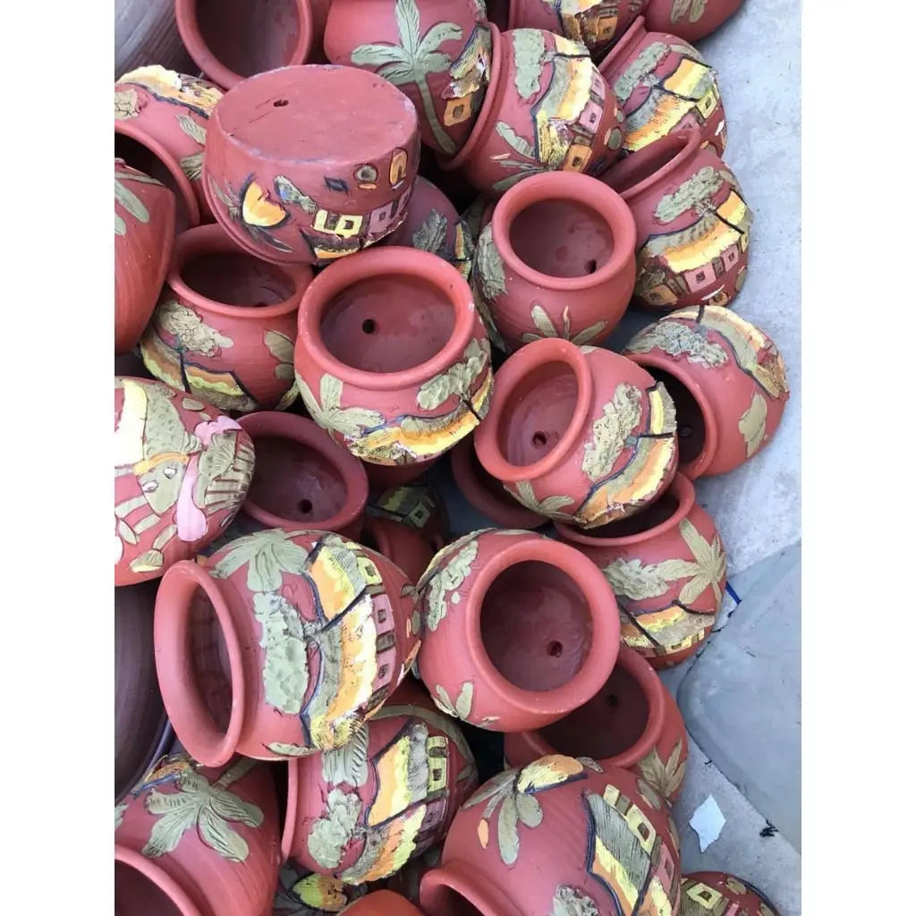 Chậu treo tường, ốp tường trang trí nhà cửa, chậu trồng cây Gốm Bát Tràng dày dặn, hoa văn nổi trên mặt chậu nhiều size