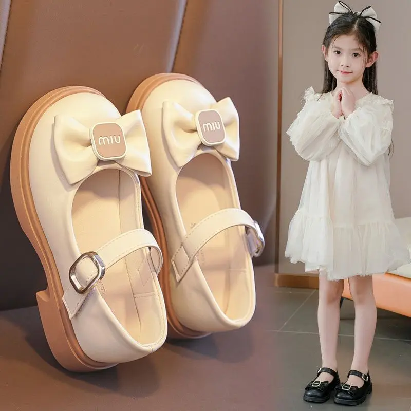 Giày Da Bé Gái Giày Công Chúa Đế Mềm Cho Trẻ Em Phong Cách Phương Tây Mới Mùa Xuân Và Mùa Thu 2024 Giày Một Lớp Màu Đen Bé Gái Cỡ Vừa Và Lớn Cho Trẻ Em