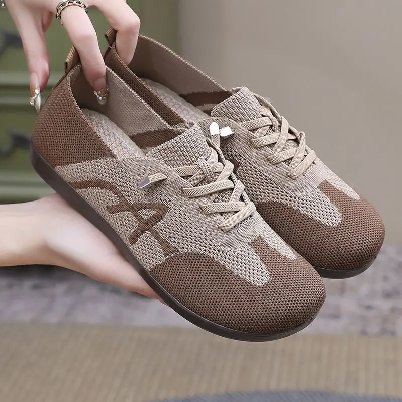 Giày Vải Lười, Hàng Mới Về Mùa Lò Xo, Giày Thể Thao Fly-Knit, Đế Mềm Thoáng Khí, Giày Cao Gót Cổ Thấp, Thoải Mái, Thích Hợp Cho Mẹ