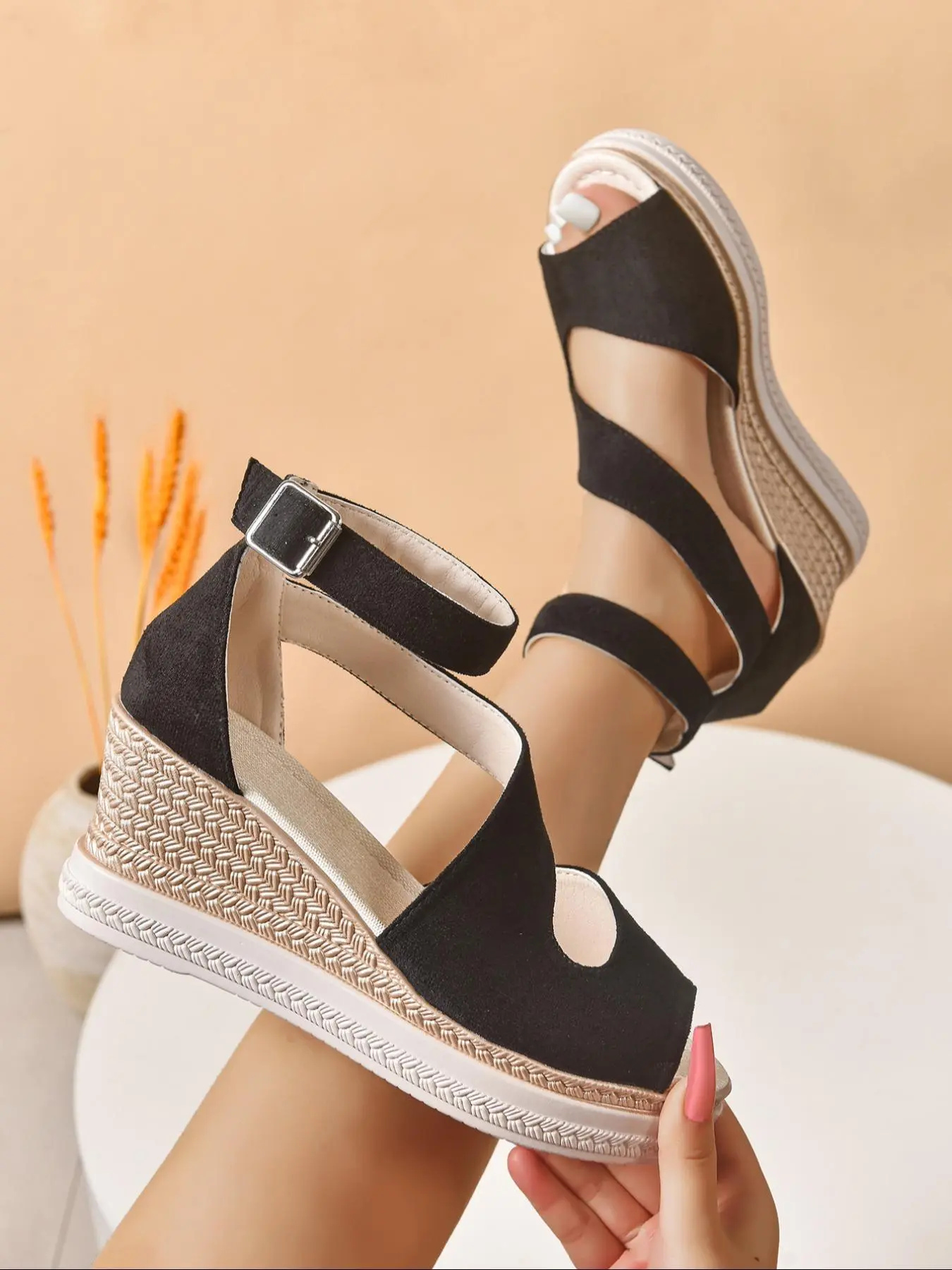 Women's Fashionable Plain Color Platform Sandals, Casual Comfortable Peep Toe Wedge Sandals for Summer, Lightweight Breathable Shoes for Daily Wear, Girl